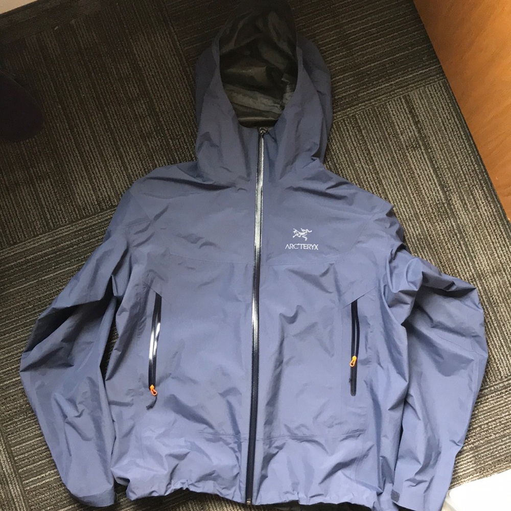 Mens arcteryx Beta LT Superlight